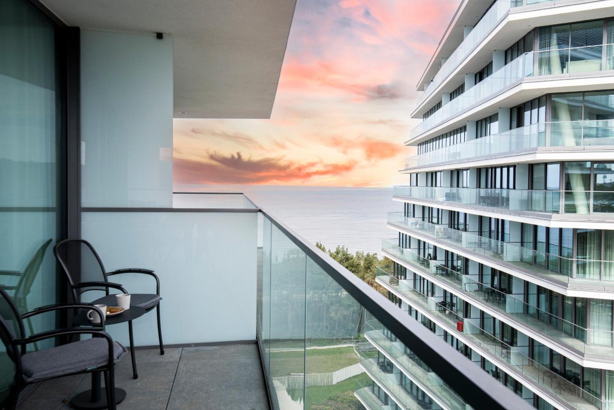 Wave Panorama 8Th Floor Sea View Apartment Miedzyzdroje Exterior foto